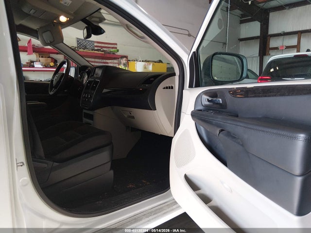 Продажа на аукционе авто 2018 Dodge Grand Caravan Se, vin: 2C4RDGBG0JR296627, номер лота: 45130384