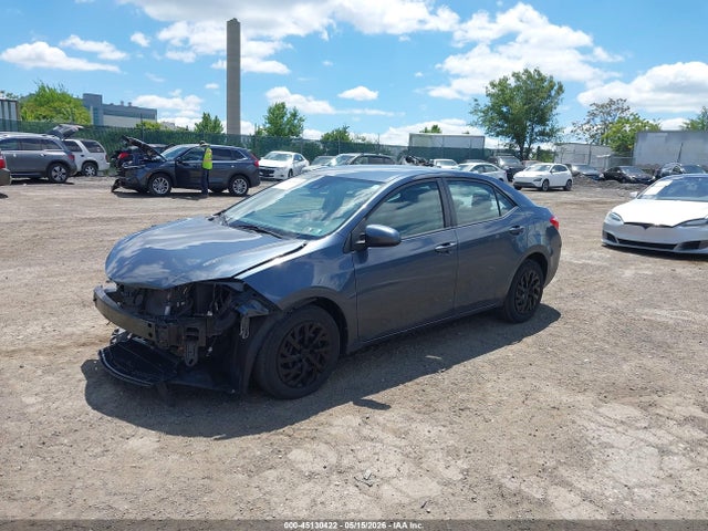 Продаж на аукціоні авто 2018 Toyota Corolla Le, vin: 2T1BURHE3JC121114, номер лоту: 45130422