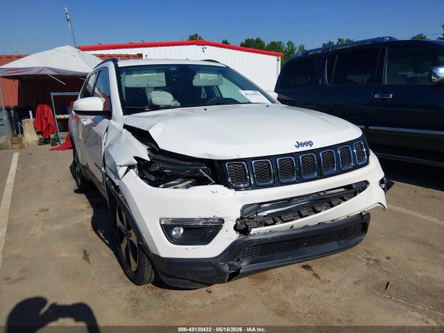 3C4NJCBB6JT102202 Jeep Compass Latitude Fwd