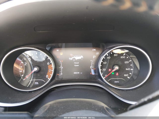 3C4NJCBB6JT102202 Jeep Compass Latitude Fwd