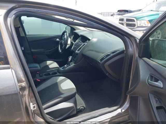 2014 Ford Focus Se მანქანა იყიდება აუქციონზე, vin: 1FADP3F29EL305435, აუქციონის ნომერი: 45130488