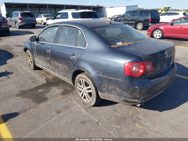 45130503 :رقم المزاد ، 3VWSF71K66M621374 vin ، 2006 Volkswagen Jetta 2.5 مزاد بيع