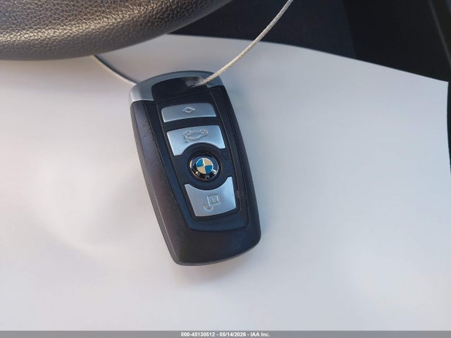 2013 Bmw Activehybrid 3 მანქანა იყიდება აუქციონზე, vin: WBA3F9C56DF145423, აუქციონის ნომერი: 45130512