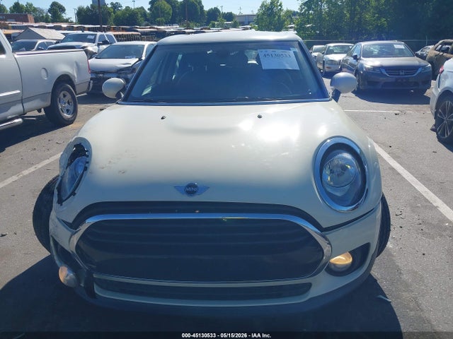 45130533 :رقم المزاد ، WMWLN5C39H2E33463 vin ، 2017 Mini Clubman Cooper مزاد بيع