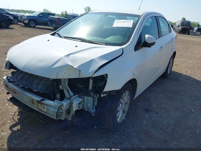 45130593 :رقم المزاد ، 1G1JD5SH3H4118808 vin ، 2017 Chevrolet Sonic Lt Auto مزاد بيع