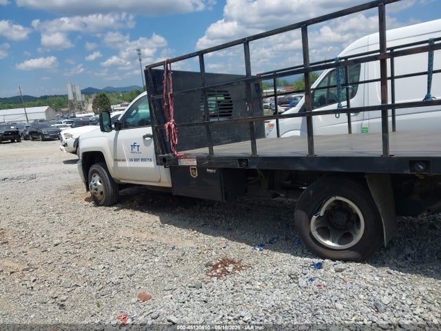 1GB3CYCG7JF105827 Chevrolet Silverado 3500hd Chassis Wt