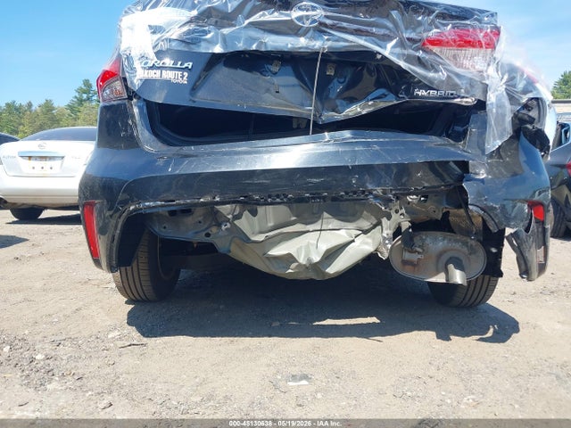 JTDEAMDE3NJ049422 Toyota Corolla Hybrid Le