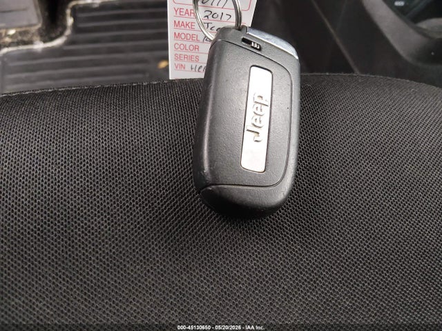 Продаж на аукціоні авто 2017 Jeep Renegade Trailhawk 4x4, vin: ZACCJBCB0HPF86529, номер лоту: 45130650