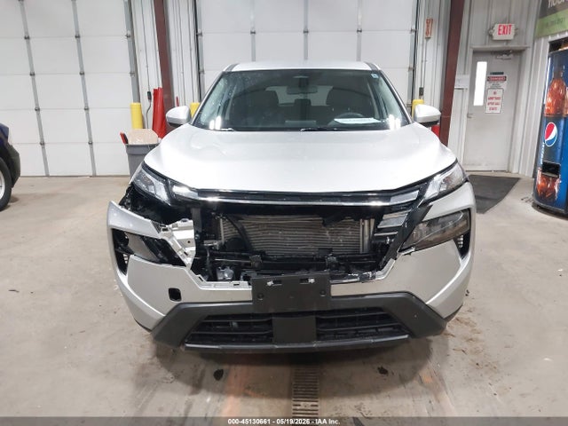 45130661 :رقم المزاد ، JN8BT3BB7SW421668 vin ، 2025 Nissan Rogue Sv Intelligent Awd مزاد بيع