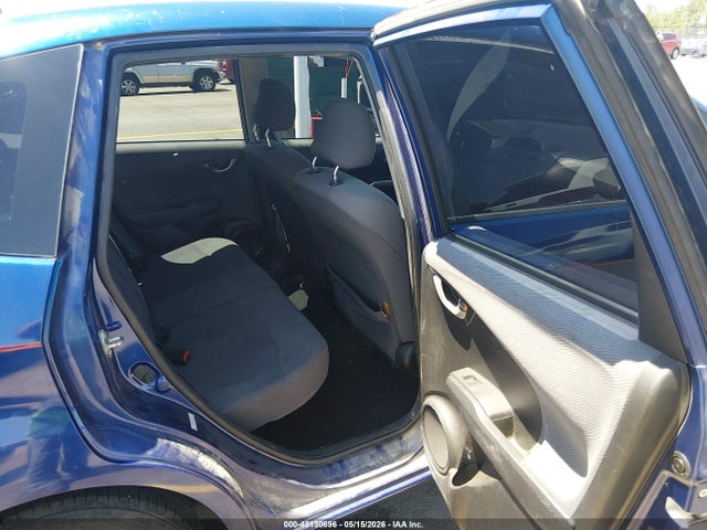 Продажа на аукционе авто 2010 Honda Fit, vin: JHMGE8H25AS011021, номер лота: 45130696