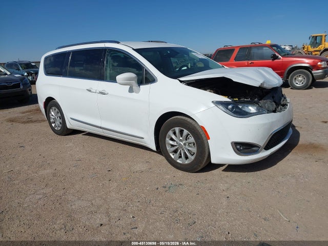 Aukcja sprzedaży 2019 Chrysler Pacifica Touring L, vin: 2C4RC1BG4KR592784, numer aukcji: 45130698