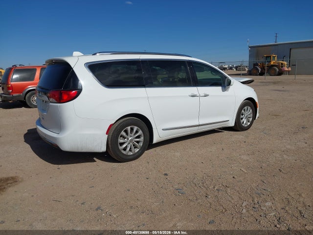 Aukcja sprzedaży 2019 Chrysler Pacifica Touring L, vin: 2C4RC1BG4KR592784, numer aukcji: 45130698