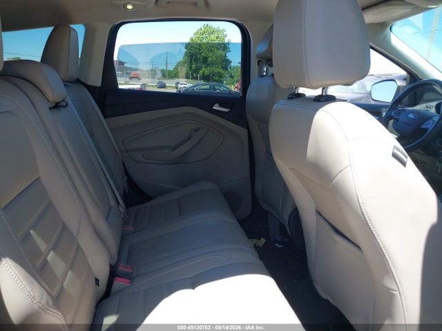 Продажа на аукционе авто 2017 Ford Escape Se, vin: 1FMCU0GD5HUB36263, номер лота: 45130752