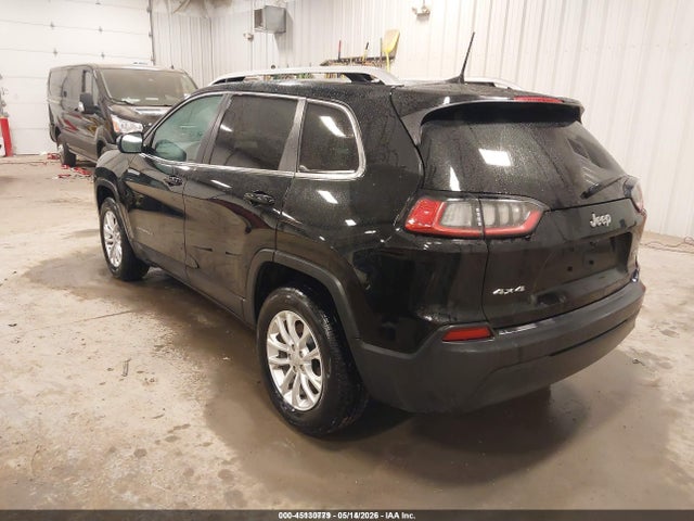 45130779 :رقم المزاد ، 1C4PJMCB0KD429943 vin ، 2019 Jeep Cherokee Latitude 4x4 مزاد بيع
