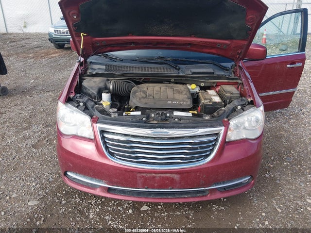45130804 :رقم المزاد ، 2C4RC1BG9FR755502 vin ، 2015 Chrysler Town & Country Touring مزاد بيع