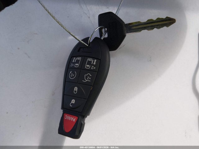 45130804 :رقم المزاد ، 2C4RC1BG9FR755502 vin ، 2015 Chrysler Town & Country Touring مزاد بيع