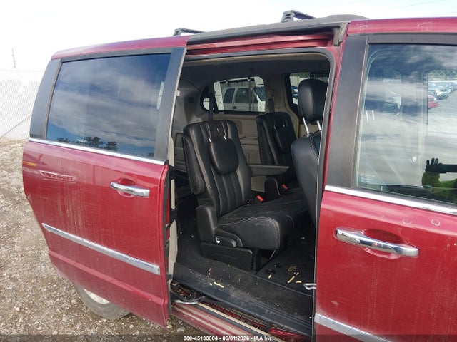 45130804 :رقم المزاد ، 2C4RC1BG9FR755502 vin ، 2015 Chrysler Town & Country Touring مزاد بيع