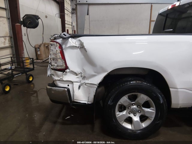 Aukcja sprzedaży 2022 Ram 1500 Big Horn  4x4 5'7 Box, vin: 1C6RRFFG5NN225553, numer aukcji: 45130806