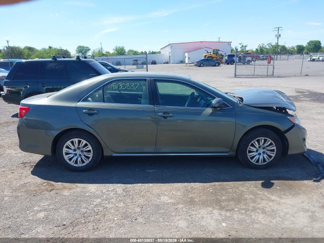 Продаж на аукціоні авто 2014 Toyota Camry Le, vin: 4T4BF1FK5ER412325, номер лоту: 45130837