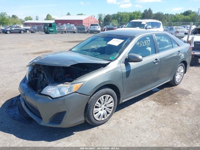 Продаж на аукціоні авто 2014 Toyota Camry Le, vin: 4T4BF1FK5ER412325, номер лоту: 45130837