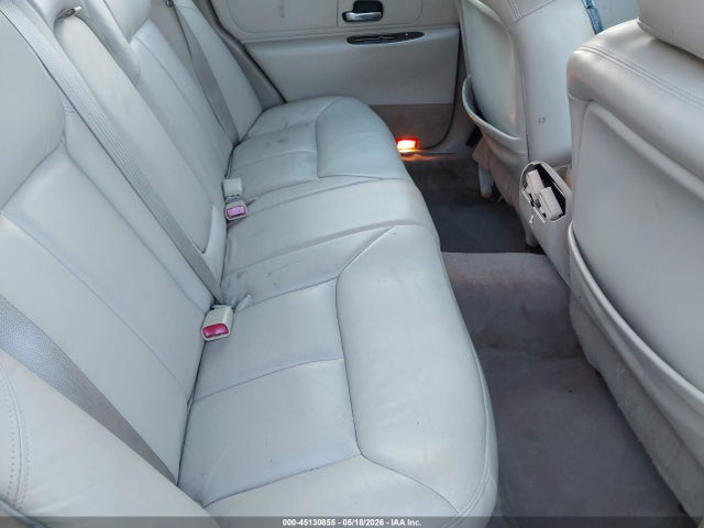 Aukcja sprzedaży 2000 Lincoln Town Car Cartier, vin: 1LNHM83W6YY916342, numer aukcji: 45130855