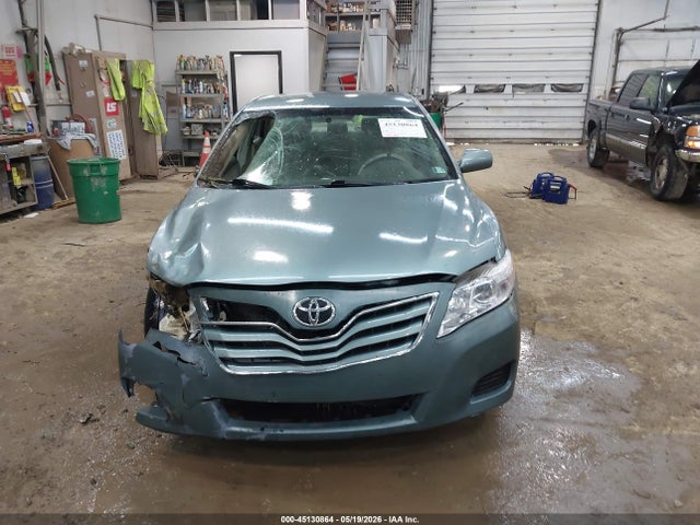 45130864 :رقم المزاد ، 4T1BF3EK0BU615142 vin ، 2011 Toyota Camry Le مزاد بيع
