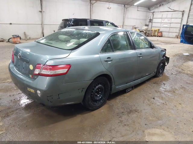 45130864 :رقم المزاد ، 4T1BF3EK0BU615142 vin ، 2011 Toyota Camry Le مزاد بيع