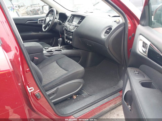 45130868 :رقم المزاد ، 5N1DR2MM9HC656963 vin ، 2017 Nissan Pathfinder Sv مزاد بيع