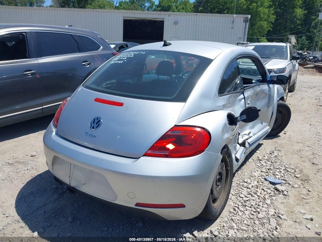 2015 Volkswagen Beetle 1.8t მანქანა იყიდება აუქციონზე, vin: 3VWJ17AT8FM642827, აუქციონის ნომერი: 45130907