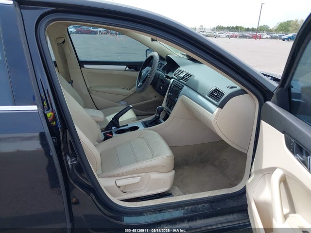Продажа на аукционе авто 2013 Volkswagen Passat 2.5l Se, vin: 1VWBH7A30DC103603, номер лота: 45130911