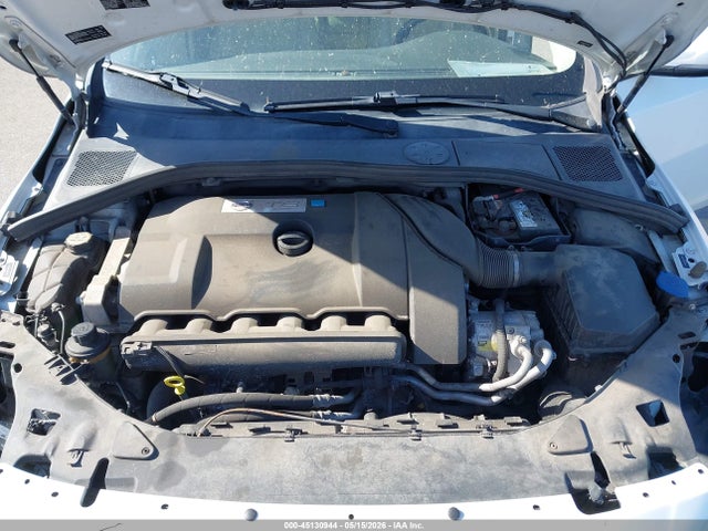 Продажа на аукционе авто 2013 Volvo S60 T6, vin: YV1902FHXD2173805, номер лота: 45130944