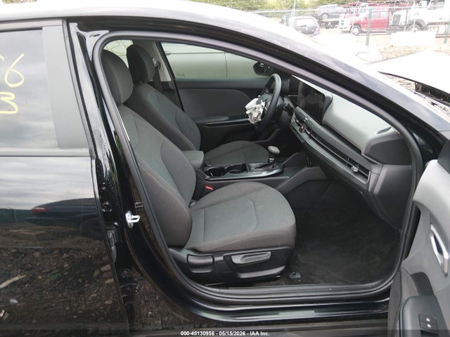 Продажа на аукционе авто 2025 Kia K4 Lxs, vin: 3KPFT4DEXSE160945, номер лота: 45130956