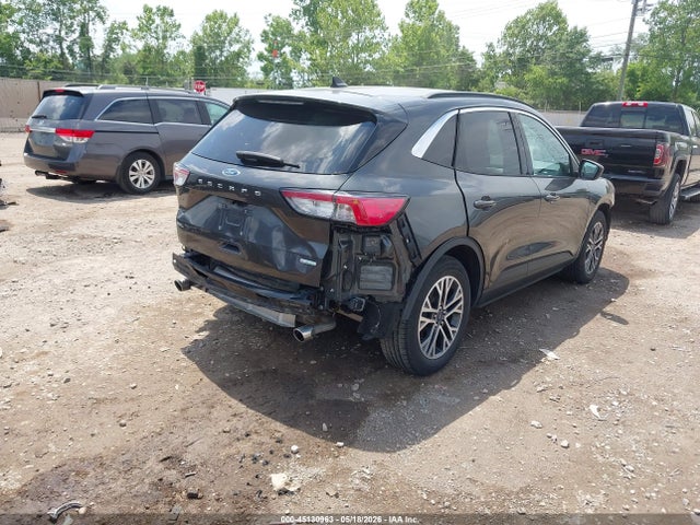 45130963 :رقم المزاد ، 1FMCU0H64LUC03556 vin ، 2020 Ford Escape Sel مزاد بيع