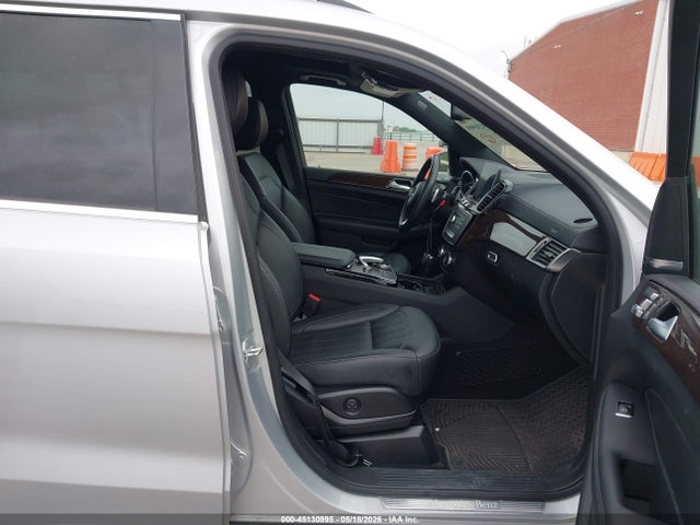 45130995 :رقم المزاد ، 4JGDF6EE4HA807677 vin ، 2017 Mercedes-benz Gls 450 4matic مزاد بيع