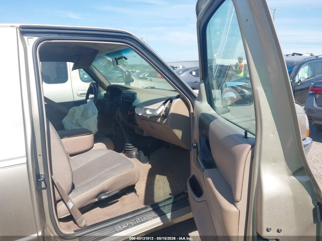45131012 :رقم المزاد ، 1FTYR10C0YPC02154 vin ، 2000 Ford Ranger Xl/xlt مزاد بيع
