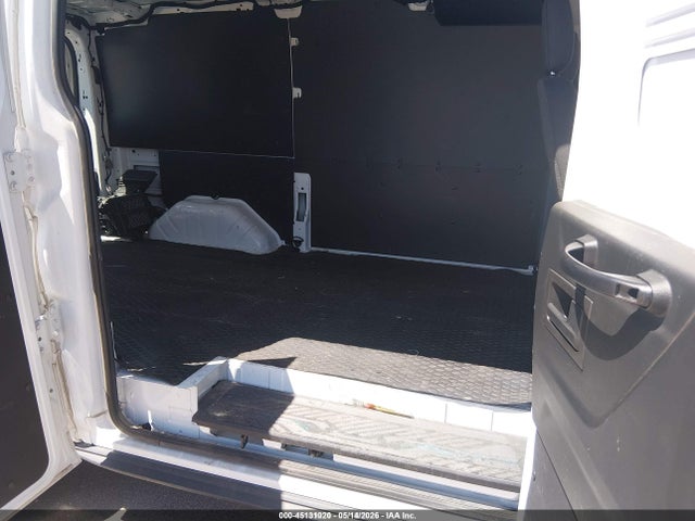 45131020 :رقم المزاد ، 1FTYE1ZM3KKA26986 vin ، 2019 Ford Transit-150 مزاد بيع