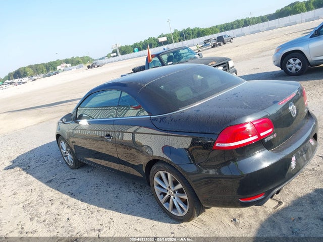 45131053 :رقم المزاد ، WVWBW7AH8CV020590 vin ، 2012 Volkswagen Eos Komfort مزاد بيع