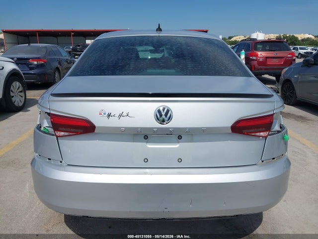 Продаж на аукціоні авто 2020 Volkswagen Passat 2.0t R-line, vin: 1VWMA7A37LC016874, номер лоту: 45131055