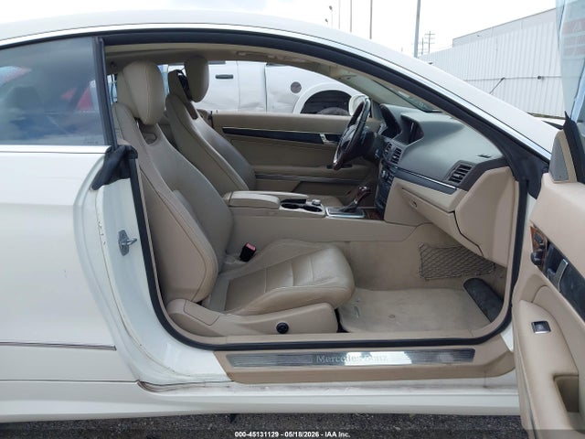 Aukcja sprzedaży 2010 Mercedes-benz E 550, vin: WDDKJ7CB0AF010141, numer aukcji: 45131129