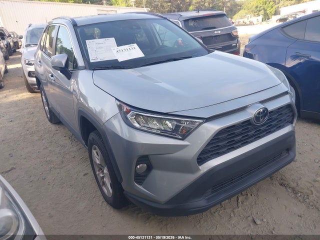 2021 Toyota Rav4 Xle მანქანა იყიდება აუქციონზე, vin: 2T3W1RFV1MC163838, აუქციონის ნომერი: 45131131