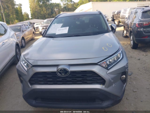 2021 Toyota Rav4 Xle მანქანა იყიდება აუქციონზე, vin: 2T3W1RFV1MC163838, აუქციონის ნომერი: 45131131