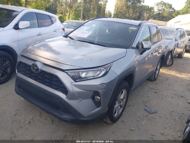 2021 Toyota Rav4 Xle მანქანა იყიდება აუქციონზე, vin: 2T3W1RFV1MC163838, აუქციონის ნომერი: 45131131