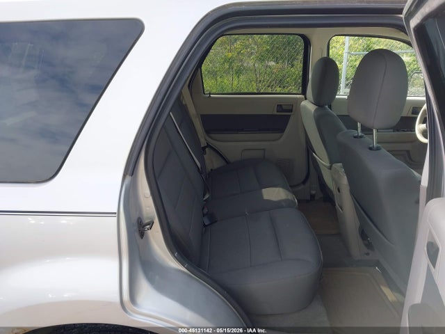 2009 Ford Escape Xlt მანქანა იყიდება აუქციონზე, vin: 1FMCU93G39KA95018, აუქციონის ნომერი: 45131142