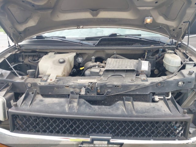 2004 Chevrolet Express მანქანა იყიდება აუქციონზე, vin: 1GAHG39U941202771, აუქციონის ნომერი: 45131204