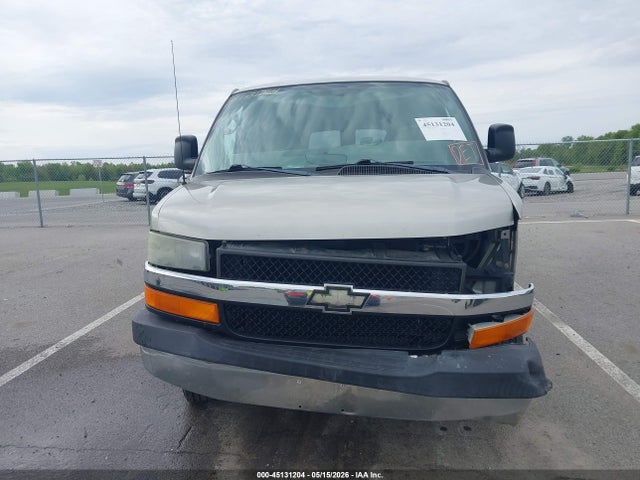 2004 Chevrolet Express მანქანა იყიდება აუქციონზე, vin: 1GAHG39U941202771, აუქციონის ნომერი: 45131204