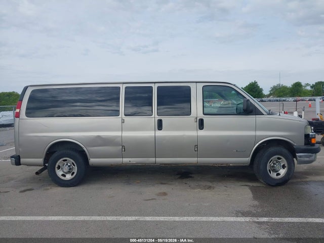 2004 Chevrolet Express მანქანა იყიდება აუქციონზე, vin: 1GAHG39U941202771, აუქციონის ნომერი: 45131204