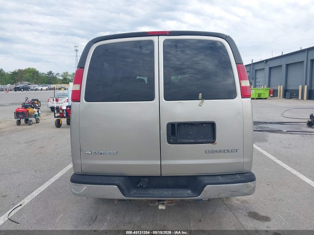 2004 Chevrolet Express მანქანა იყიდება აუქციონზე, vin: 1GAHG39U941202771, აუქციონის ნომერი: 45131204