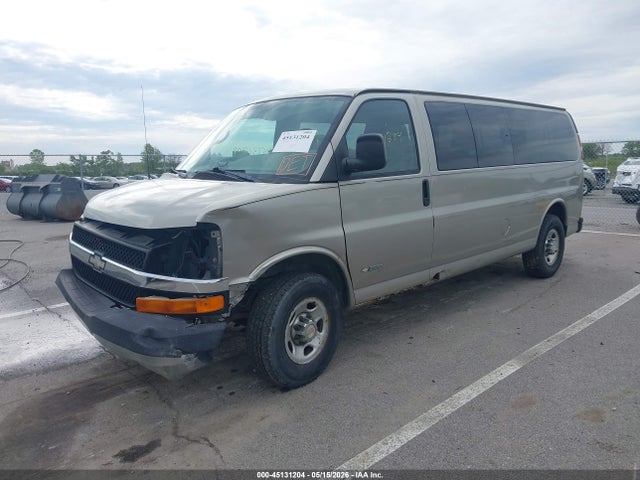 2004 Chevrolet Express მანქანა იყიდება აუქციონზე, vin: 1GAHG39U941202771, აუქციონის ნომერი: 45131204