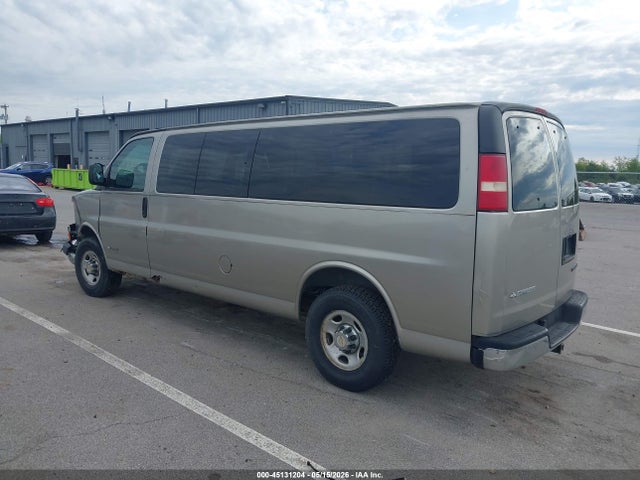 2004 Chevrolet Express მანქანა იყიდება აუქციონზე, vin: 1GAHG39U941202771, აუქციონის ნომერი: 45131204