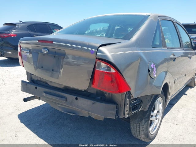 45131208 :رقم المزاد ، 1FAFP34N47W206979 vin ، 2007 Ford Focus S/se/ses مزاد بيع